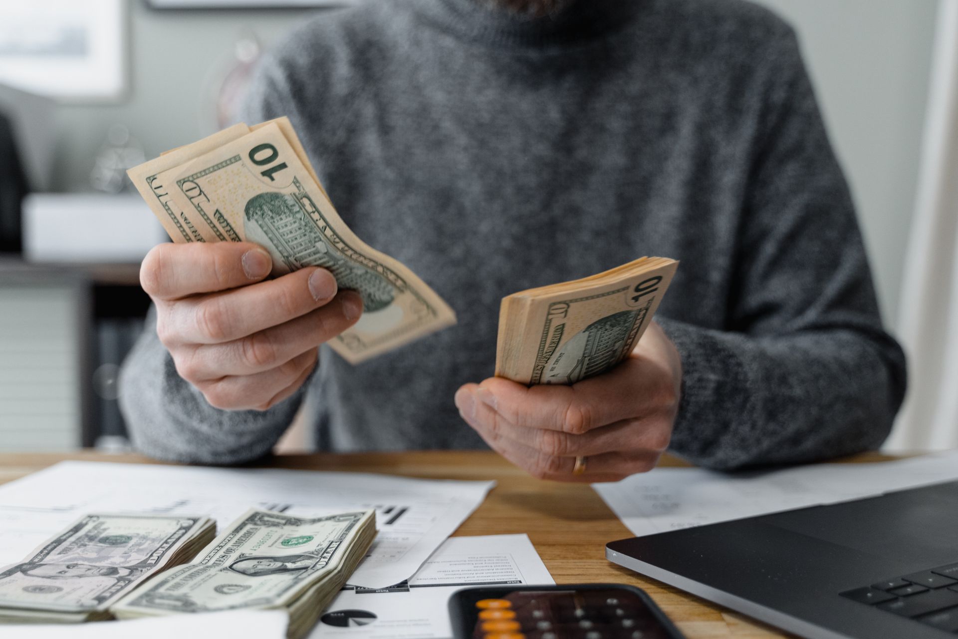 Five ways Raton residents can save money on everyday expenses